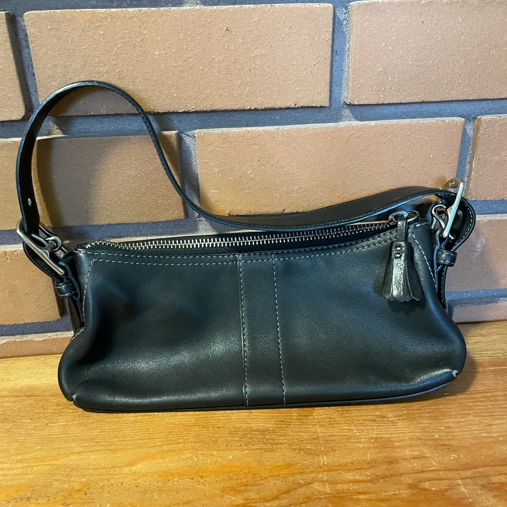 Coach East West Baguette Bag